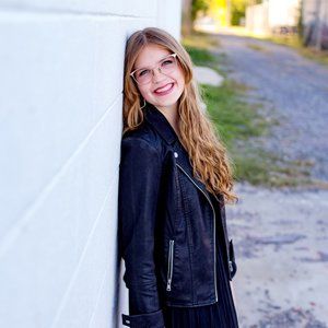 Meet your Posher, Parker